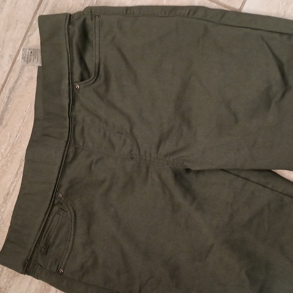 Signature by Levi Strauss pull on skinny pants size 10 - Picture 4 of 12